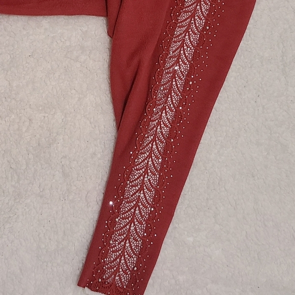 LIV Milano Sweater NWT - Medium - Picture 2 of 8